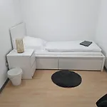 Teamwohnung Modern Und Laendlich