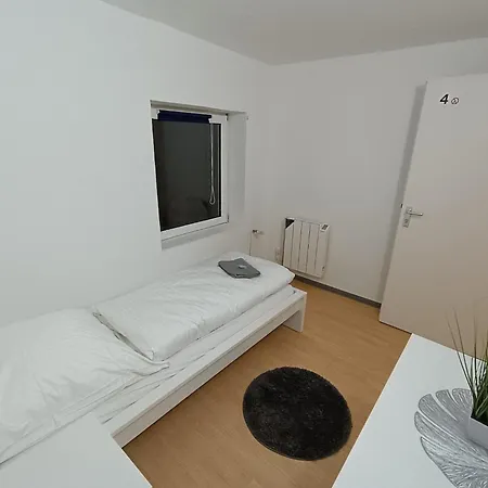 Teamwohnung Modern Und Laendlich Ramhusen